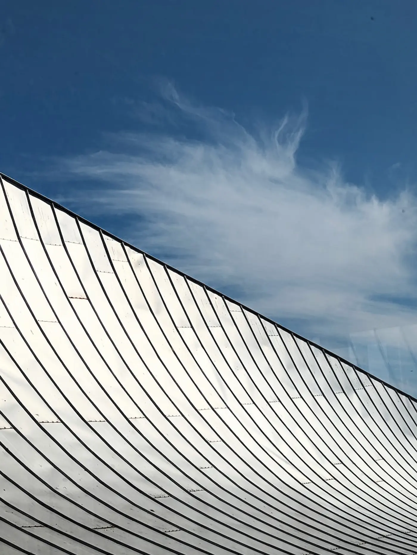 AVELLUM acted as the legal advisor to LLC “LVN Limited”, a part of Nemiroff Group (“Nemiroff”) on obtaining merger control clearance of the Antimonopoly Committee of Ukraine (“AMCU”) for the privatisation of a part of assets of Ukrainian State-Owned Enterprise of Alcohol and Liquor Industry “Ukrspyrt” (“Ukrspyrt”). The AMCU’s decision has become the first merger control clearance in the course of privatisation of alcohol production facilities. The privatisation took place within the framework of the reform and development program of the alcohol industry for 2020-2023, approved by the Cabinet of Ministers of Ukraine. Mykola Stetsenko, the managing partner of AVELLUM, noted: “This is a landmark transaction for the industry as a whole and the first successful privatisation case in the course of demonopolisation of the alcohol industry and privatisation of other Ukrspyrt’s facilities. AVELLUM team, led by Mykyta Nota, has become the “pioneer” working on the deal that ends the era of state monopoly in the alcohol production industry. As a result, Nemiroff became the owner of the first private alcohol production facility in Ukraine”. “Following the acquisition of the facility, Nemiroff will prioritise the gradual introduction of modern production technologies, increasing efficiency and improving the quality of alcohol. We are confident that all participants will benefit from this acquisition – both the company and consumers that will receive better quality products and the state, which will receive additional tax revenue”, – noted CEO of Nemiroff, Yuriy Sorochinskiy. Nemiroff, founded in 1992, is an international producer of alcoholic beverages of Ukrainian origin. Nemiroff products are sold in more than 80 countries and account for approximately 40% of vodka beverages exported from Ukraine. AVELLUM team was led by counsel Mykyta Nota with significant support from senior associate Anton Arkhypov and associates Valeriia Lepska and Yelyzaveta Kashyna under the general supervision of managing partner Mykola Stetsenko.